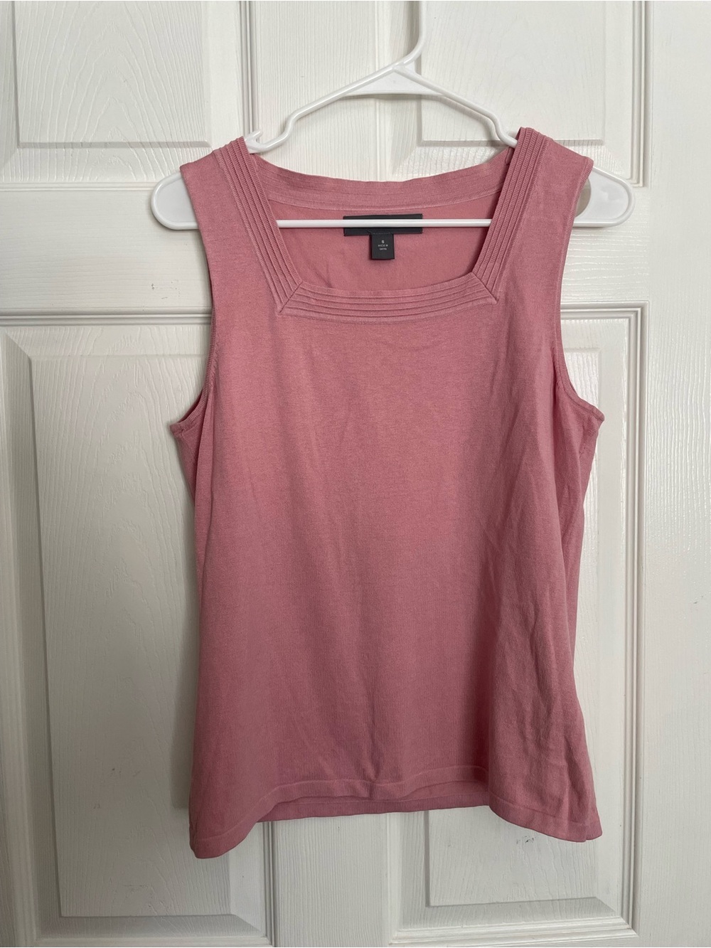 Vintage Josephine Chaus Women's size Small Pink Sleeveless Square Neck Tank Top